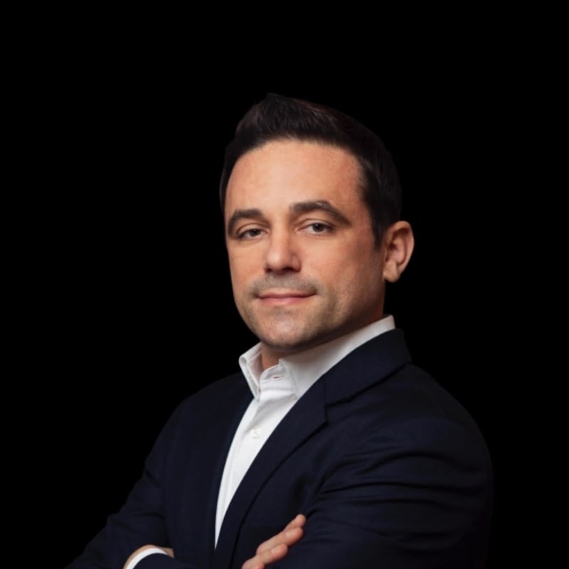 værtinde lide Læsbarhed Marc Hummel Jr - NYC Real Estate Agent | Douglas Elliman